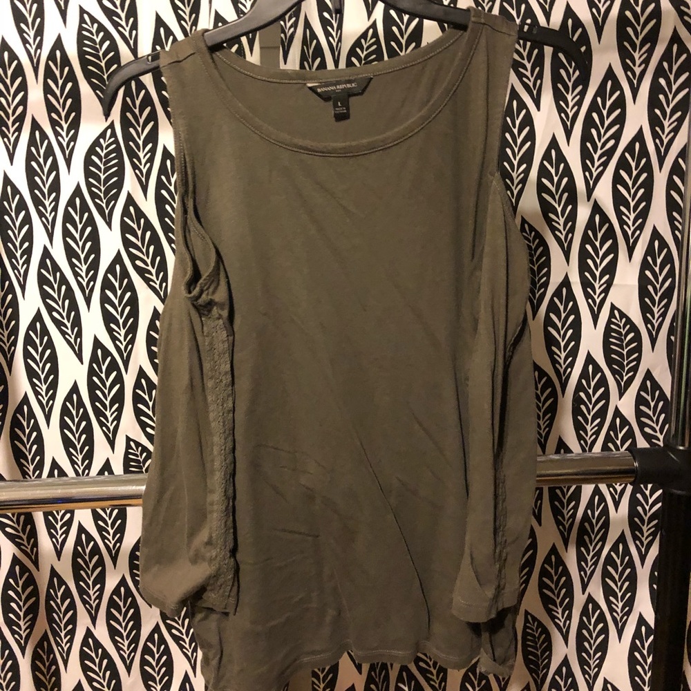 Banana Republic Top - Size L